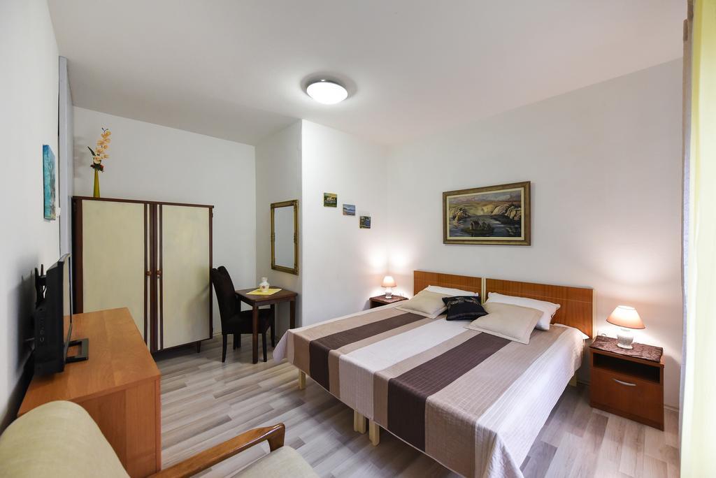 Apartments Dado Zadar Exterior foto